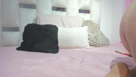 Snapshot of missnatasha05 chatting on October 4, 2025, 10:41 pm missnatasha05 online show from October 4, 2025, 10:41 pm