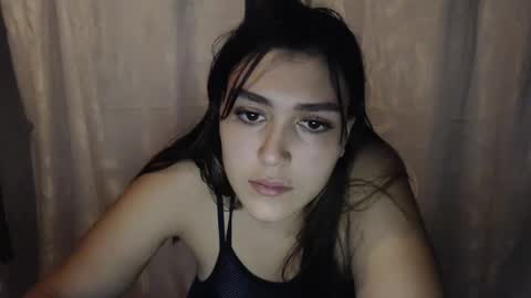 Snapshot of misspink152015 chatting on December 17, 2024, 11:16 pm sarah online show from December 17, 2024, 11:16 pm