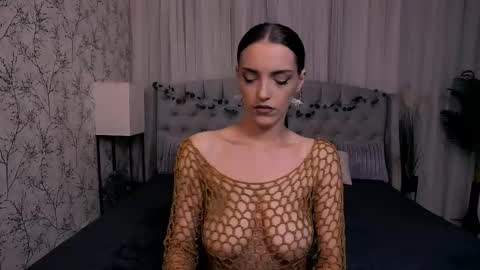 Snapshot of missrosse_ chatting on September 9, 2025, 10:20 pm Emily online show from September 9, 2025, 10:20 pm