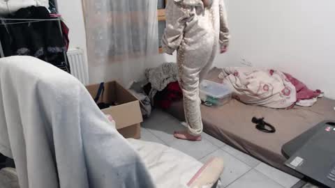 Snapshot of missthon chatting on November 10, 2025, 11:42 am missthon online show from November 10, 2025, 11:42 am