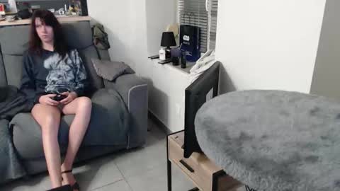 Snapshot of missthon chatting on December 1, 2025, 12:54 pm missthon online show from December 1, 2025, 12:54 pm