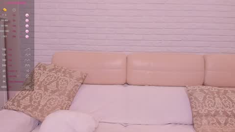 Snapshot of missxcaprice chatting on February 4, 2025, 6:04 am missxcaprice online show from February 4, 2025, 6:04 am