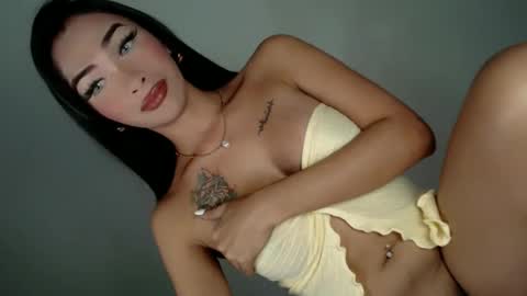 TRIXIE online show from January 19, 2025, 1:44 pm