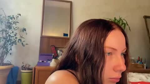 Zlata online show from October 9, 2025, 8:01 am