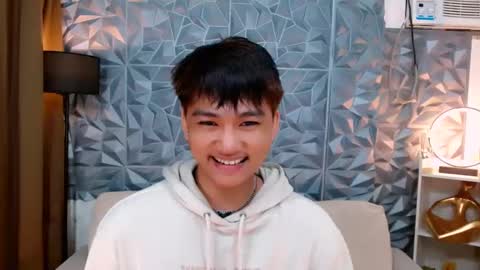 SAINT SACHI  will make your day  online show from February 18, 2025, 2:16 am