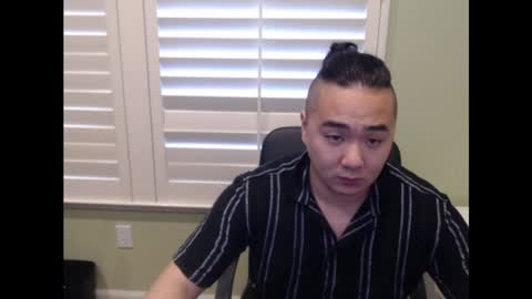 Snapshot of misterlionking chatting on December 9, 2024, 10:30 pm Eric online show from December 9, 2024, 10:30 pm