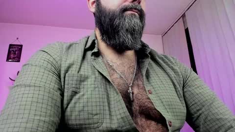 Snapshot of misterlov3r chatting on December 8, 2024, 3:43 am misterlov3r online show from December 8, 2024, 3:43 am