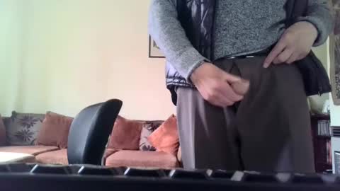 mistersilver66 online show from January 12, 2025, 11:07 am