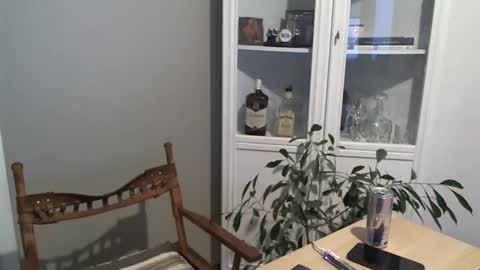 Snapshot of mistress_kasandrra chatting on January 31, 2025, 2:17 pm Mistress Cassie - Cash online show from January 31, 2025, 2:17 pm