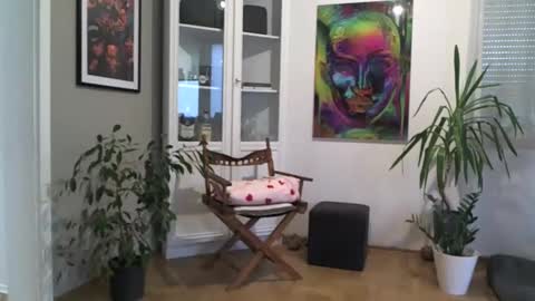 Snapshot of mistress_kasandrra chatting on February 28, 2025, 11:36 am Mistress Cassie - Cash online show from February 28, 2025, 11:36 am