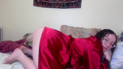 Snapshot of mistress_kasha chatting on September 24, 2025, 6:33 pm Mistress Kaha online show from September 24, 2025, 6:33 pm