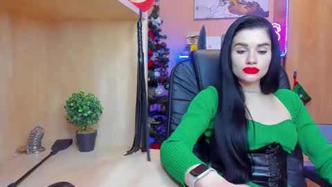 Mistress Kristi online show from December 6, 2024, 7:23 pm