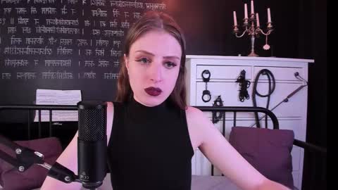 Snapshot of mistress_marlene chatting on December 1, 2025, 7:46 am Mistress Marlene online show from December 1, 2025, 7:46 am