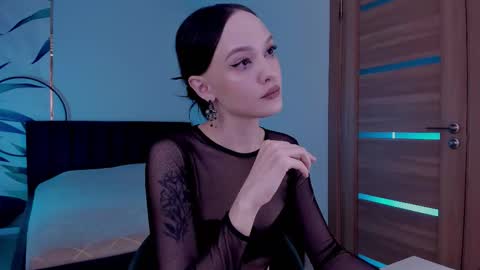 Snapshot of mistress_mialibra chatting on September 14, 2025, 9:36 pm Mistress Mia online show from September 14, 2025, 9:36 pm
