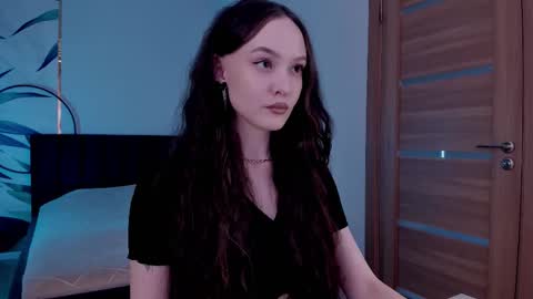 Snapshot of mistress_mialibra chatting on September 29, 2025, 12:43 pm Mistress Mia online show from September 29, 2025, 12:43 pm