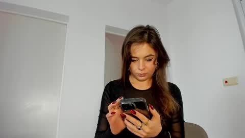 Snapshot of mistress_milana_ chatting on October 7, 2025, 8:55 am mistress_milana_ online show from October 7, 2025, 8:55 am