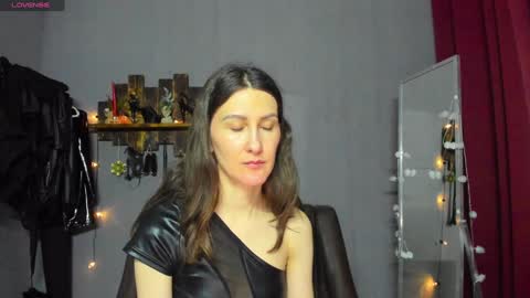 Snapshot of mistress_pamela_ chatting on January 10, 2025, 4:22 am Mistress Pamela online show from January 10, 2025, 4:22 am