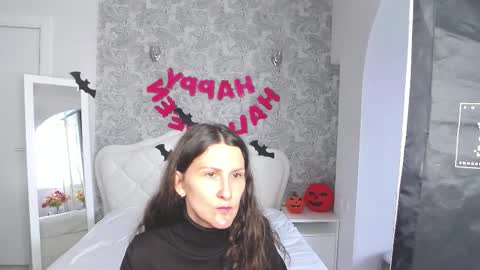 Snapshot of mistress_pamela_ chatting on October 31, 2025, 10:27 am Mistress Pamela online show from October 31, 2025, 10:27 am