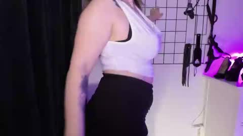 Snapshot of mistresssandy chatting on February 27, 2025, 11:48 pm SANDY online show from February 27, 2025, 11:48 pm