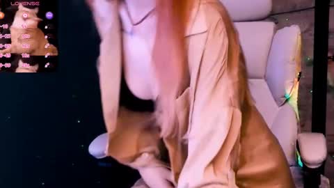 Snapshot of misty_arrow chatting on January 29, 2025, 9:55 am Jenny online show from January 29, 2025, 9:55 am