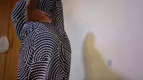 Snapshot of misty_shee chatting on September 15, 2025, 8:25 am misty_shee online show from September 15, 2025, 8:25 am