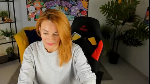 MistyBarnes NONUDE MODEL online show from December 21, 2024, 8:39 am