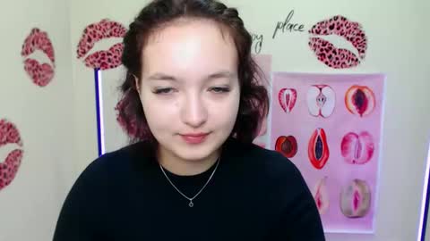 Snapshot of mistyrosee chatting on October 28, 2025, 7:34 am Aria online show from October 28, 2025, 7:34 am