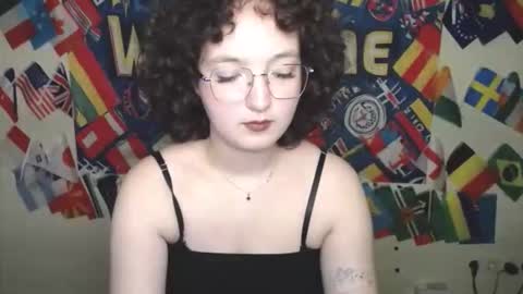 Snapshot of mistyrosee chatting on November 2, 2025, 1:46 pm Aria online show from November 2, 2025, 1:46 pm