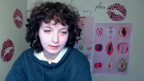 Snapshot of mistyrosee chatting on November 24, 2025, 1:33 pm Aria online show from November 24, 2025, 1:33 pm