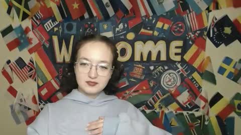 Snapshot of mistyrosee chatting on November 26, 2025, 7:20 am Aria online show from November 26, 2025, 7:20 am