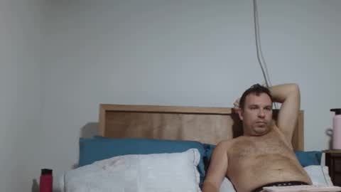 Snapshot of misumi_and_jason chatting on March 10, 2025, 1:32 pm MisumiJason online show from March 10, 2025, 1:32 pm