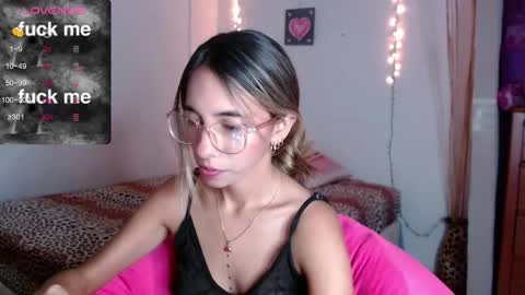 mitchwilson1 online show from October 25, 2025, 11:54 pm