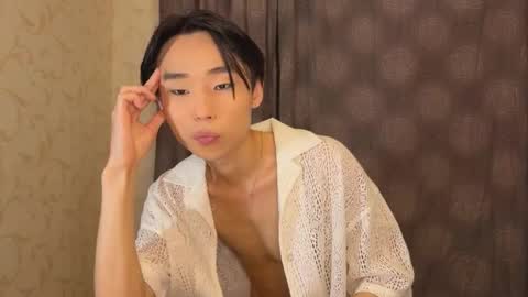 Snapshot of miti_121 chatting on September 16, 2025, 7:59 pm Johnny online show from September 16, 2025, 7:59 pm