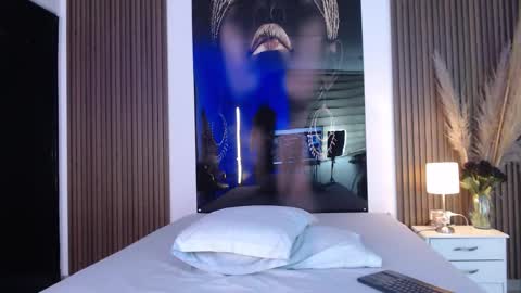 Snapshot of miticabrennet chatting on November 15, 2025, 3:37 am Mtica Brennet online show from November 15, 2025, 3:37 am