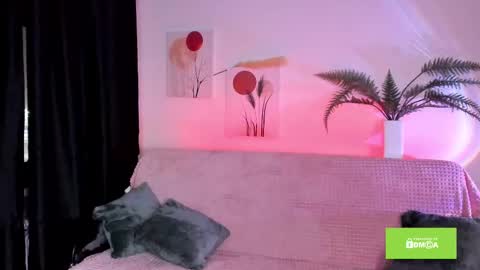 Yuka online show from February 16, 2025, 4:10 pm