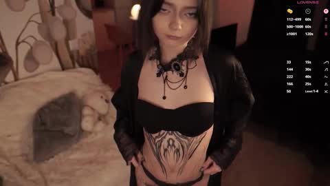 Yuka online show from October 23, 2025, 6:28 pm