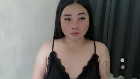Snapshot of miya_licious chatting on February 14, 2025, 2:07 am cassie marie online show from February 14, 2025, 2:07 am
