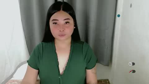 Snapshot of miya_licious chatting on October 13, 2025, 5:51 am cassie marie online show from October 13, 2025, 5:51 am