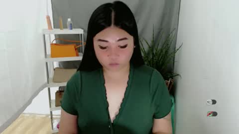 Snapshot of miya_licious chatting on November 28, 2025, 9:01 am cassie marie online show from November 28, 2025, 9:01 am