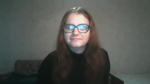 Snapshot of miyabe chatting on December 6, 2024, 10:27 am Milana online show from December 6, 2024, 10:27 am