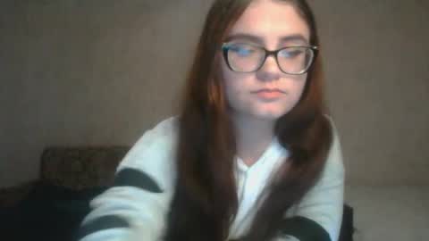 Snapshot of miyabe chatting on December 7, 2024, 10:23 am Milana online show from December 7, 2024, 10:23 am