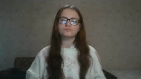 Snapshot of miyabe chatting on December 30, 2024, 7:15 am Milana online show from December 30, 2024, 7:15 am