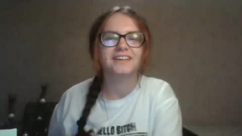Snapshot of miyabe chatting on January 11, 2025, 10:08 am Milana online show from January 11, 2025, 10:08 am