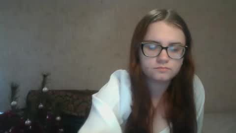Snapshot of miyabe chatting on January 22, 2025, 10:40 am Milana online show from January 22, 2025, 10:40 am