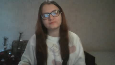 Snapshot of miyabe chatting on February 9, 2025, 7:05 am Milana online show from February 9, 2025, 7:05 am