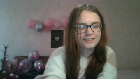Snapshot of miyabe chatting on February 22, 2025, 10:29 am Milana online show from February 22, 2025, 10:29 am