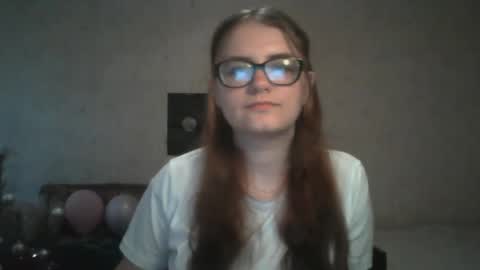 Snapshot of miyabe chatting on March 7, 2025, 1:29 pm Milana online show from March 7, 2025, 1:29 pm