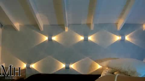 Snapshot of mizzhell_ chatting on September 18, 2025, 12:40 pm mizzhell_ online show from September 18, 2025, 12:40 pm