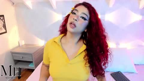 Snapshot of mizzhell_ chatting on September 19, 2025, 12:50 pm mizzhell_ online show from September 19, 2025, 12:50 pm