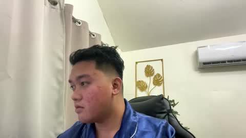 Michole Jay online show from December 1, 2025, 1:49 pm